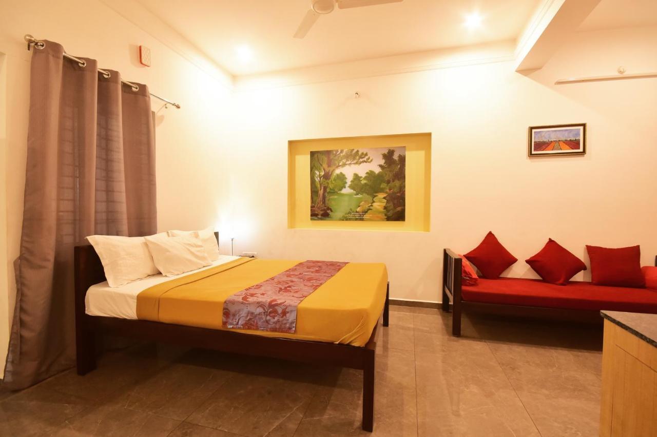 Bharathi Residhome Puducherry Exterior foto