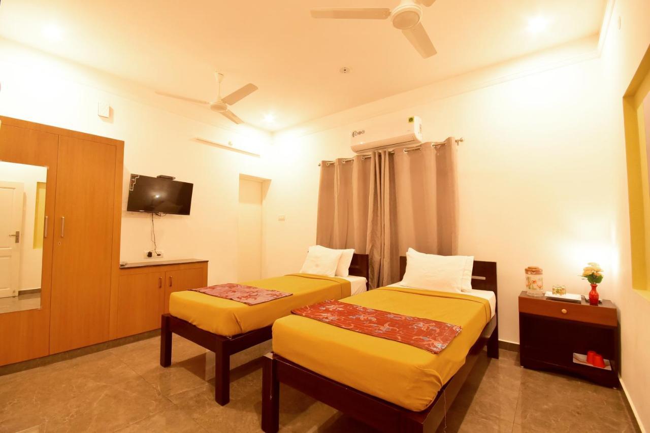 Bharathi Residhome Puducherry Exterior foto